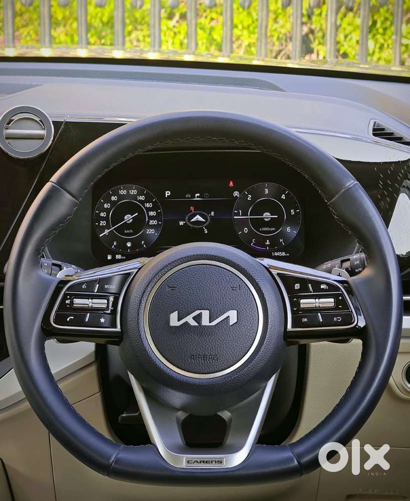 Kia Carens 1.5 Luxury Plus Diesel At 7 Str, 2024, Diesel