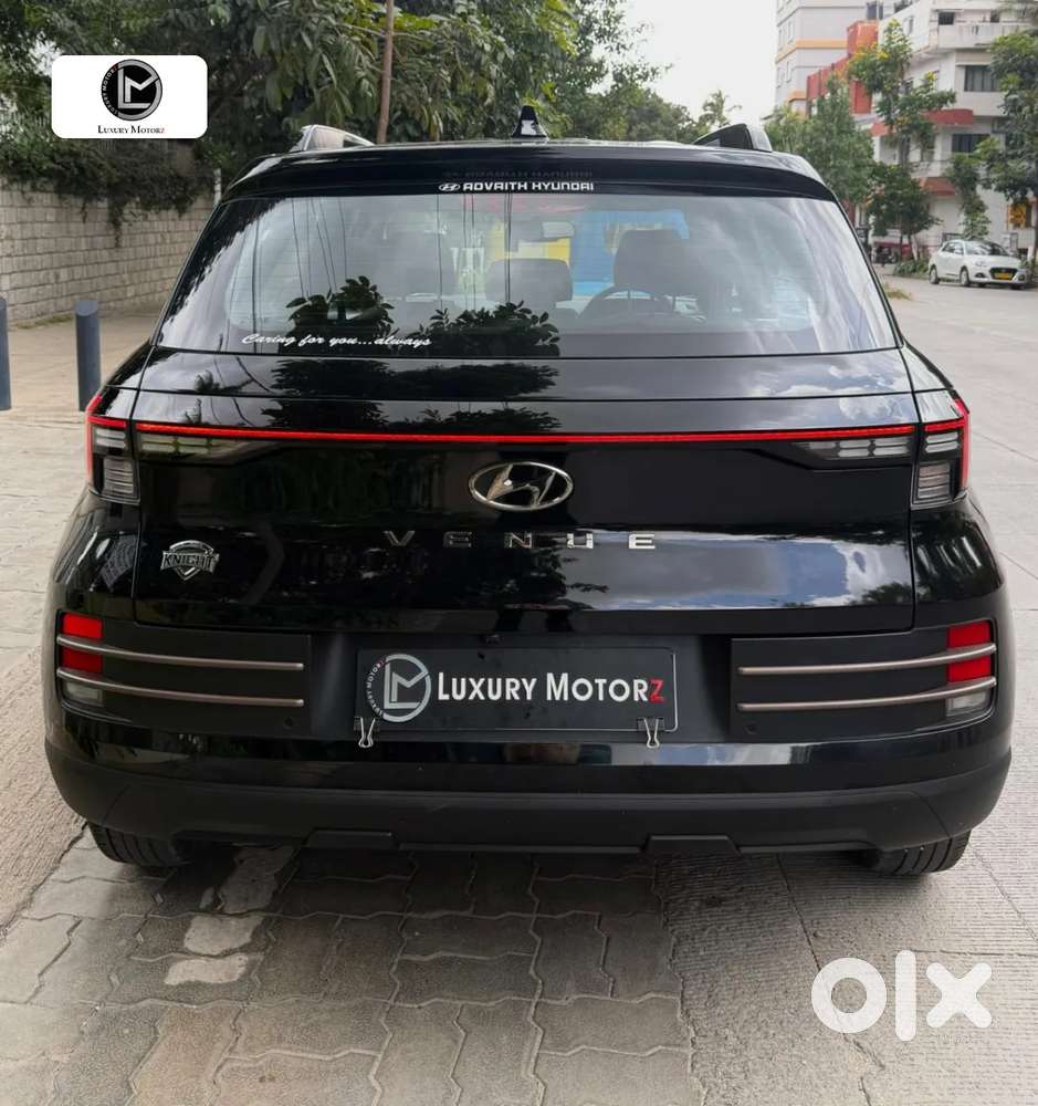 Hyundai Venue Sx 1.2 Mt Knight Edition, 2023, Petrol