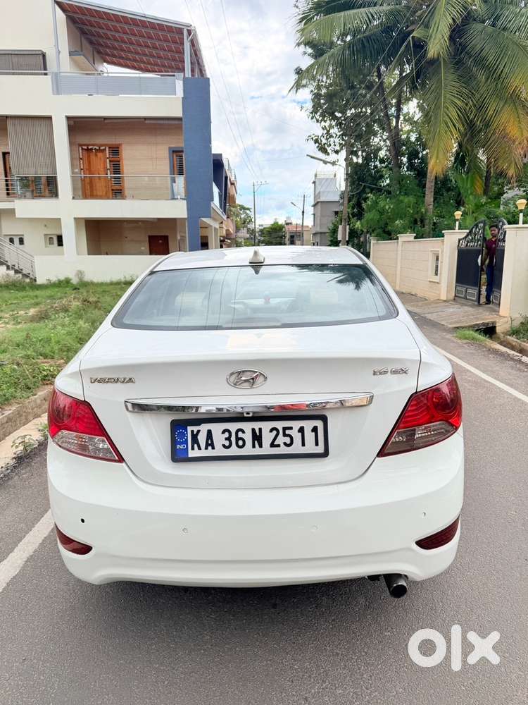 Hyundai Fluidic Verna 2014 Diesel Manual