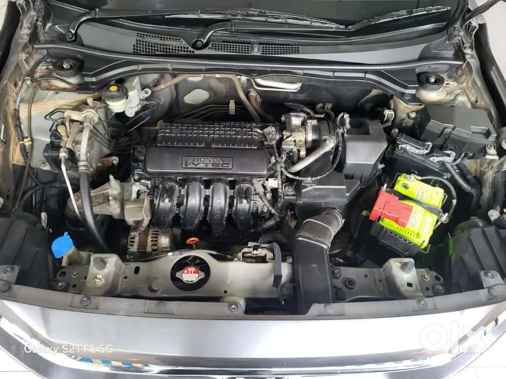 Only 50,000 Kms Automatic Honda Amaze V Cvt Petrol 2020