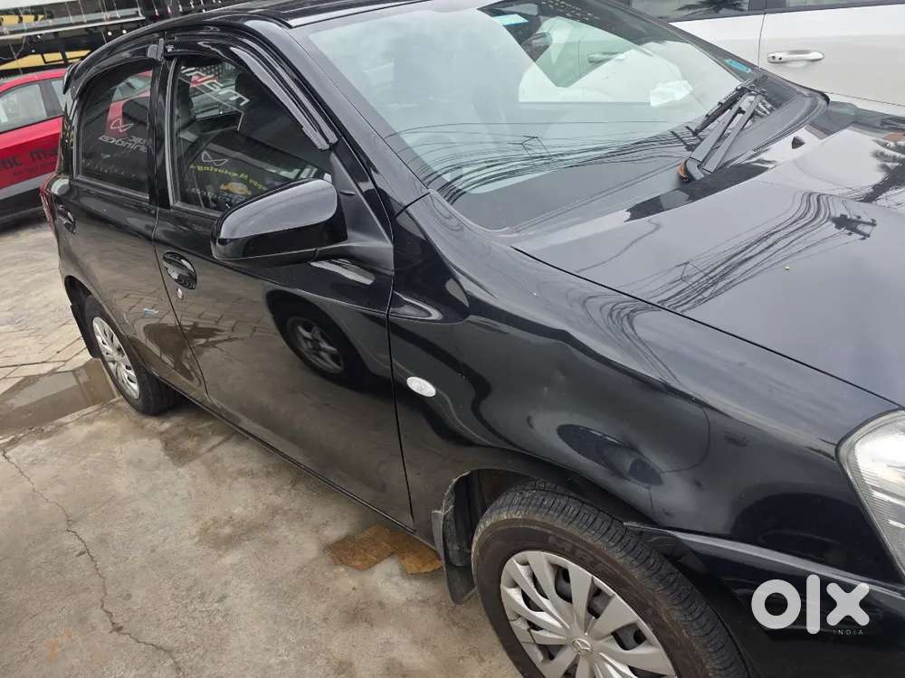 Toyota Etios Liva 2013 Petrol Well Maintained
