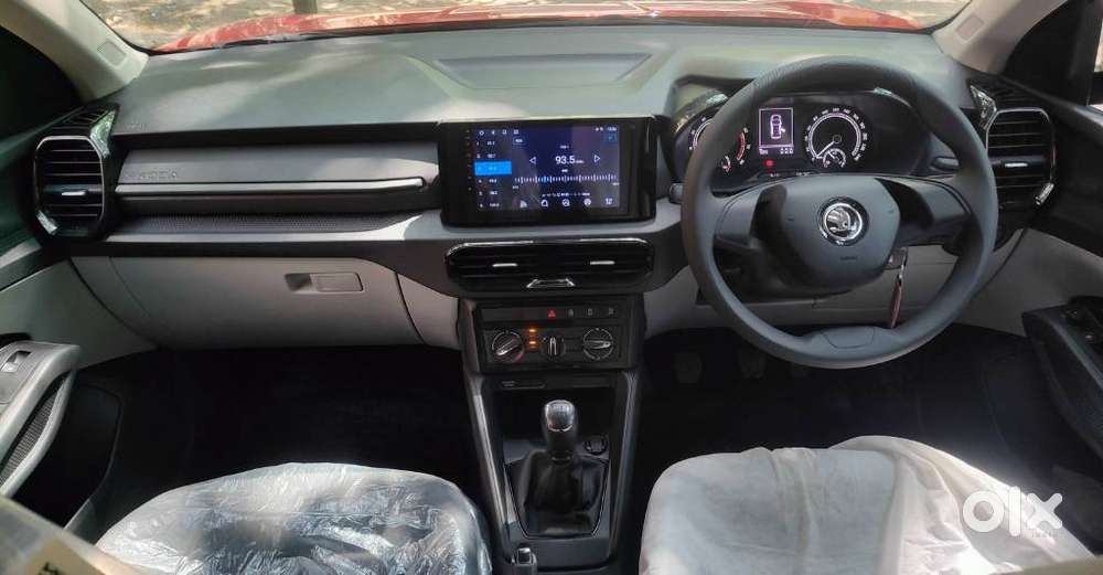 Skoda Kylaq Classic, 2025, Petrol