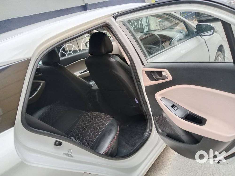 Hyundai Elite I20 Sportz (o) 1.2, 2016, Petrol