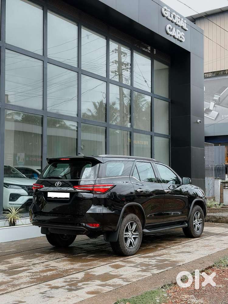 Toyota Fortuner 4x2 At 2.8 Diesel, 2022, Diesel