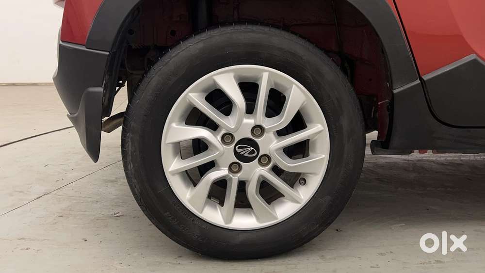 Mahindra Kuv 100 2016-2017 Mfalcon G80 K8 5str, 2016, Petrol