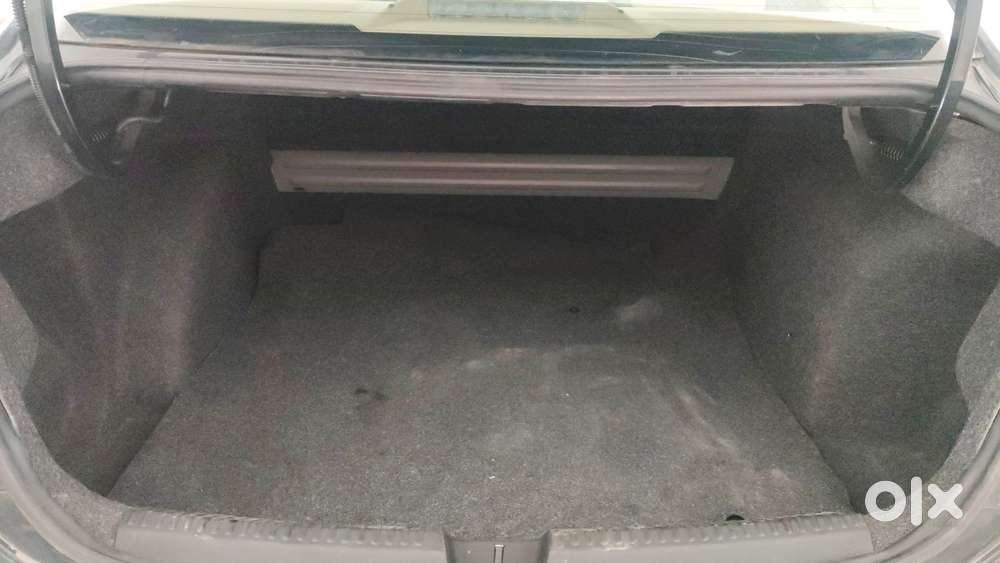 Volkswagen Vento 1.2 Tsi Highline Plus At, 2019, Petrol