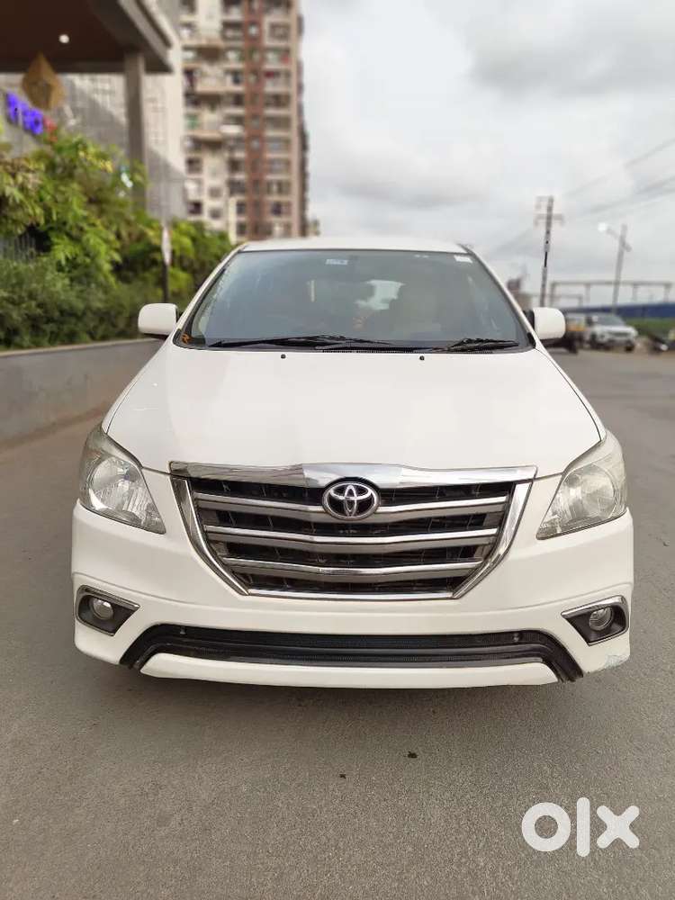 Toyota Innova 2016 Diesel Well Maintained