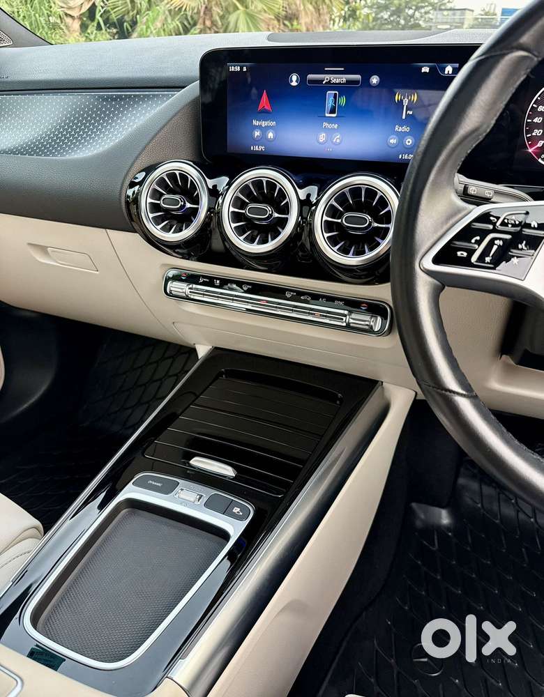 Mercedes-benz Gla 200, 2024, Petrol