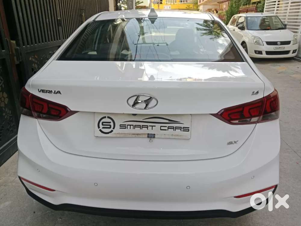 Hyundai Verna 1.6 Sx (o) Vtvt, 2018, Petrol