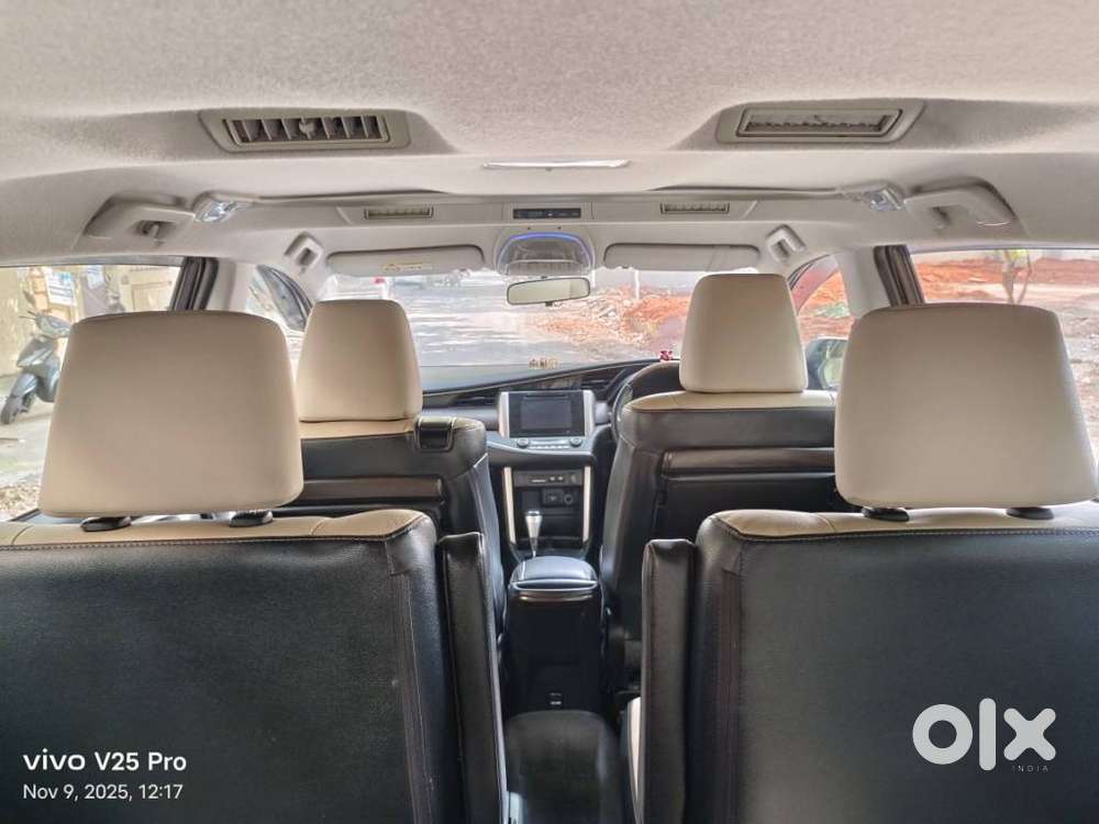 Toyota Innova Crysta 2.8z Automatic, 2019, Diesel