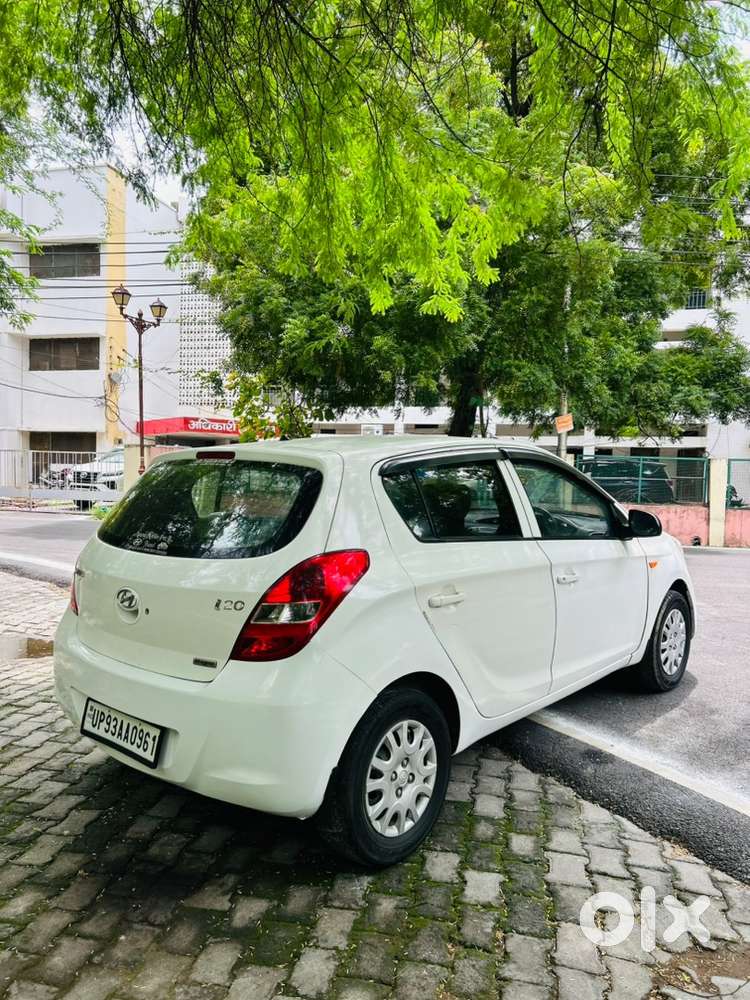 Hyundai I20 2011 Petrol Well Maintained
