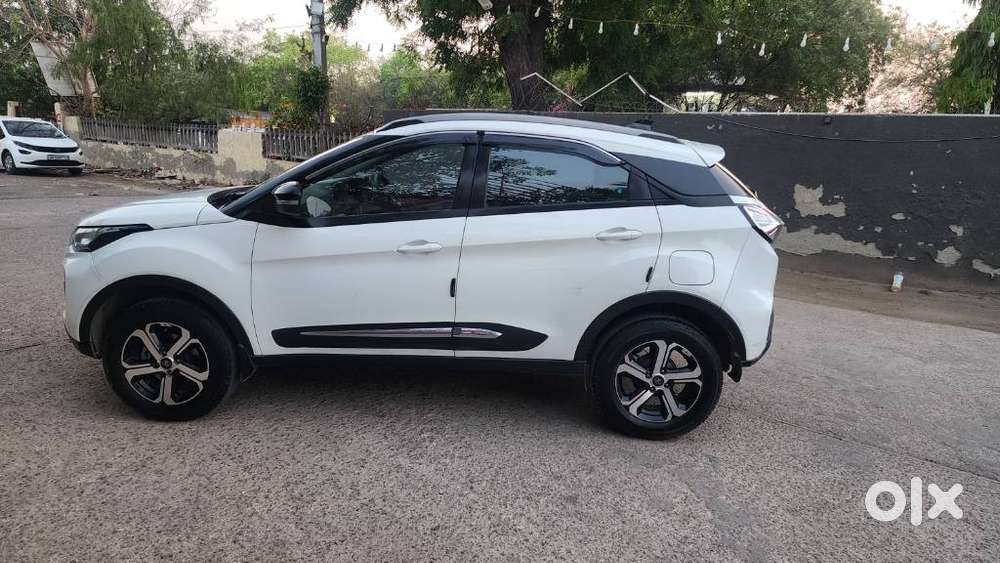 Tata Nexon 1.5 Revotorq Xz Plus Premium, 2022, Diesel