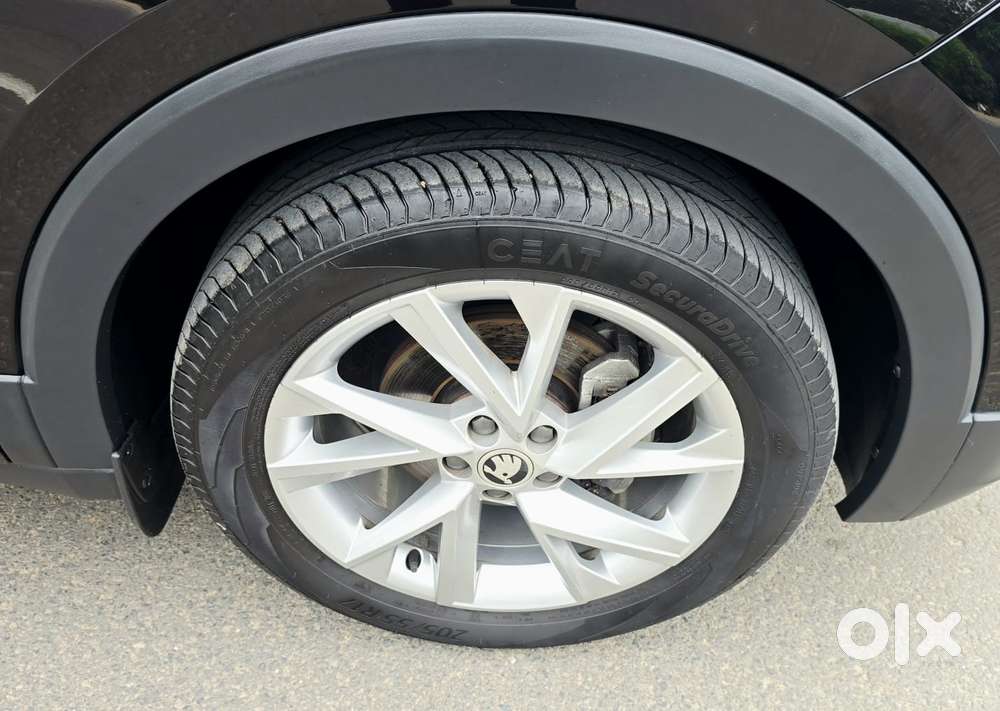 Skoda Kushaq Anniversary Edition 1.0l Tsi At, 2025, Petrol