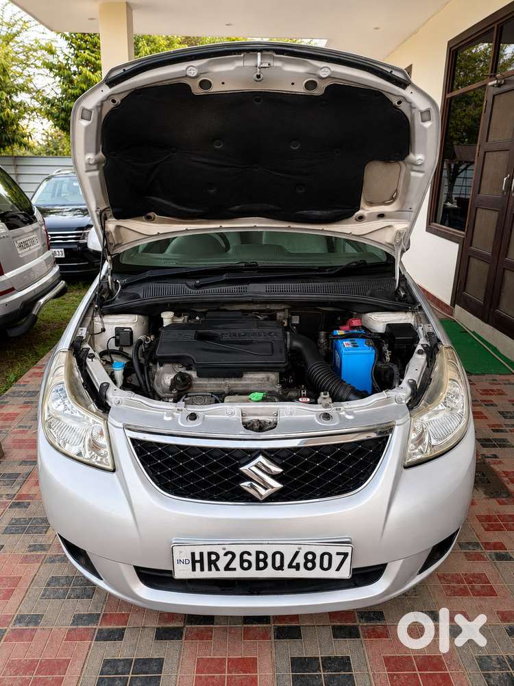 Maruti Suzuki Sx4 Vxi Bsiv, 2012, Petrol