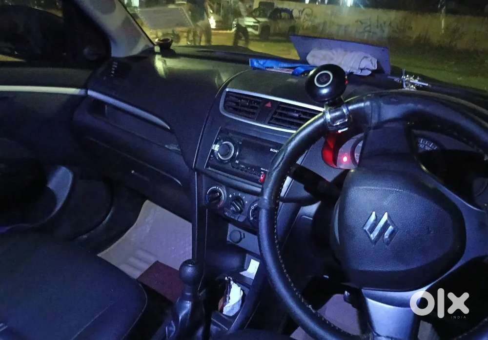 Maruti Suzuki Swift 2015