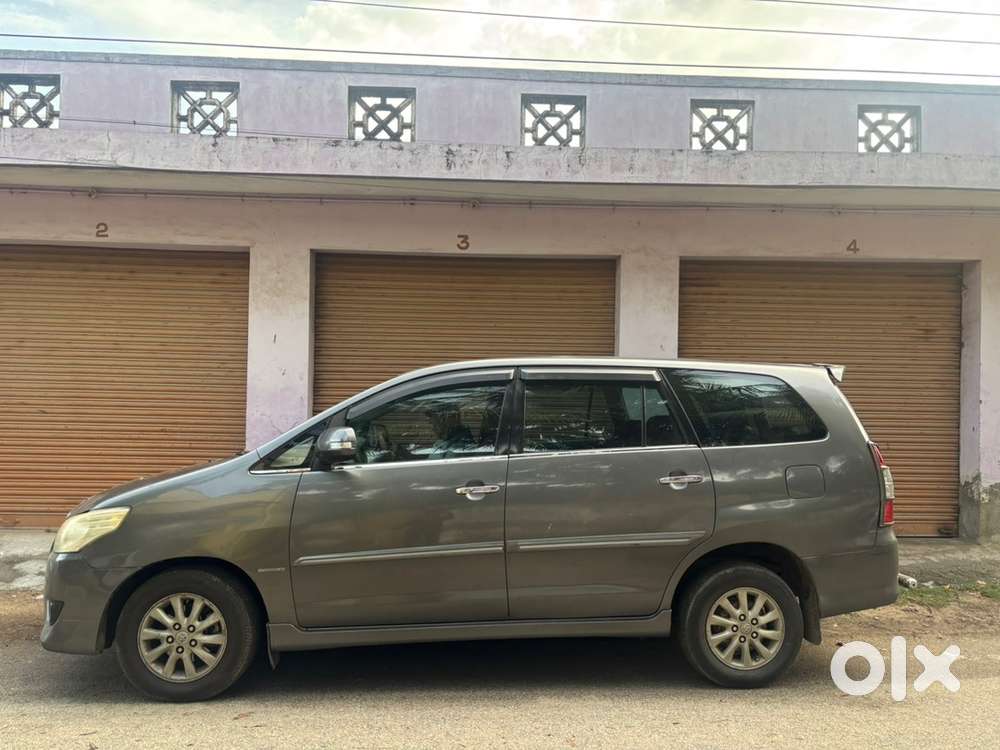 Toyota Innova Diesel 2013