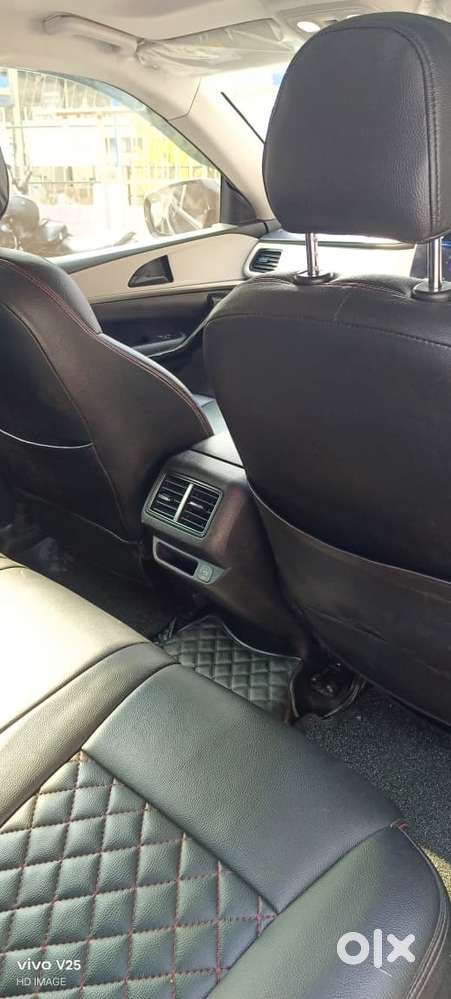 Mahindra Xuv700 2.2 Ax 5 Diesel Mt Str, 2023, Diesel