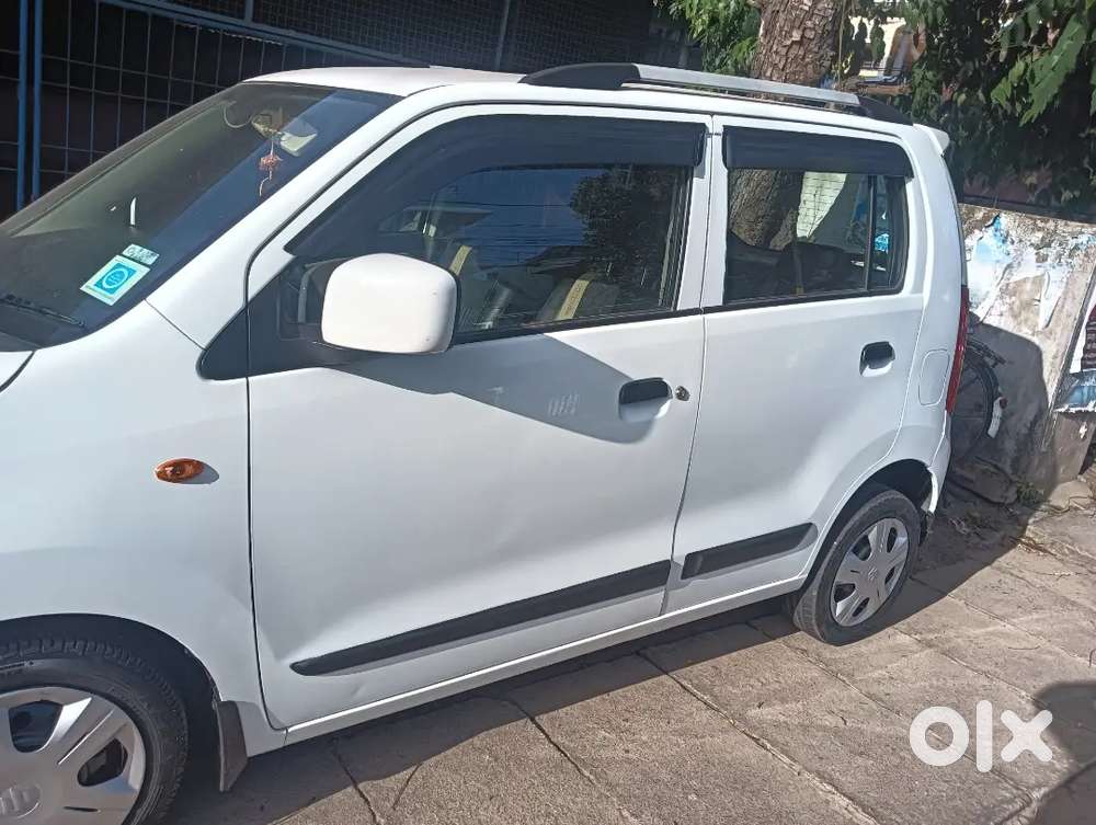Maruti Suzuki Wagon R 1.0 2018 Petrol 76000 Km Driven