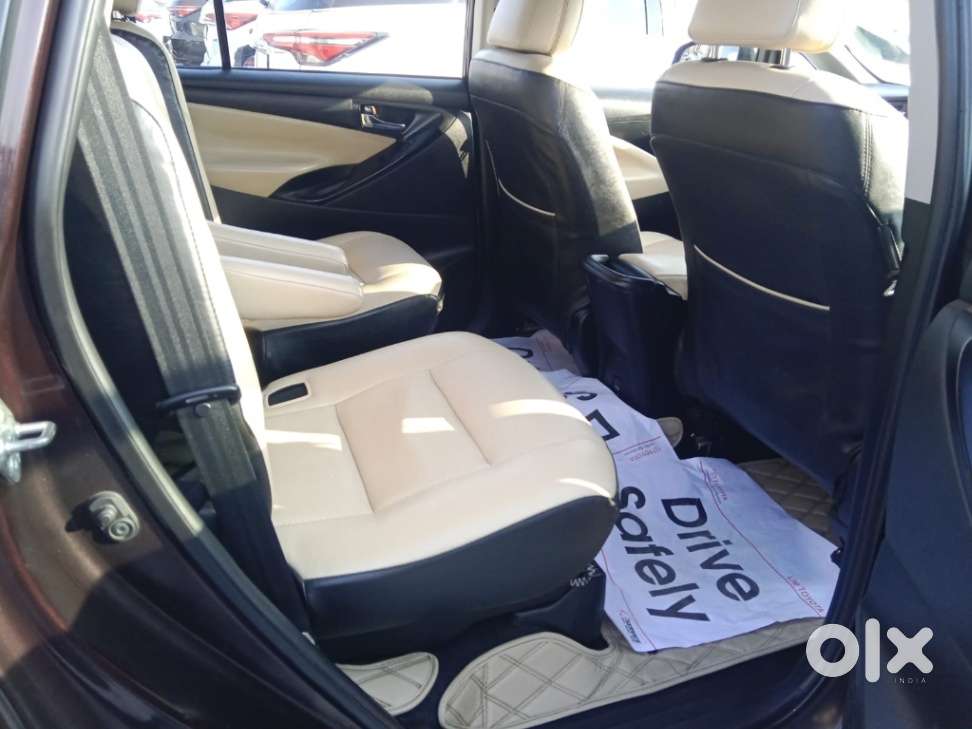 Toyota Innova 2.5 G (diesel) 7 Seater Bs Iv, 2019, Diesel