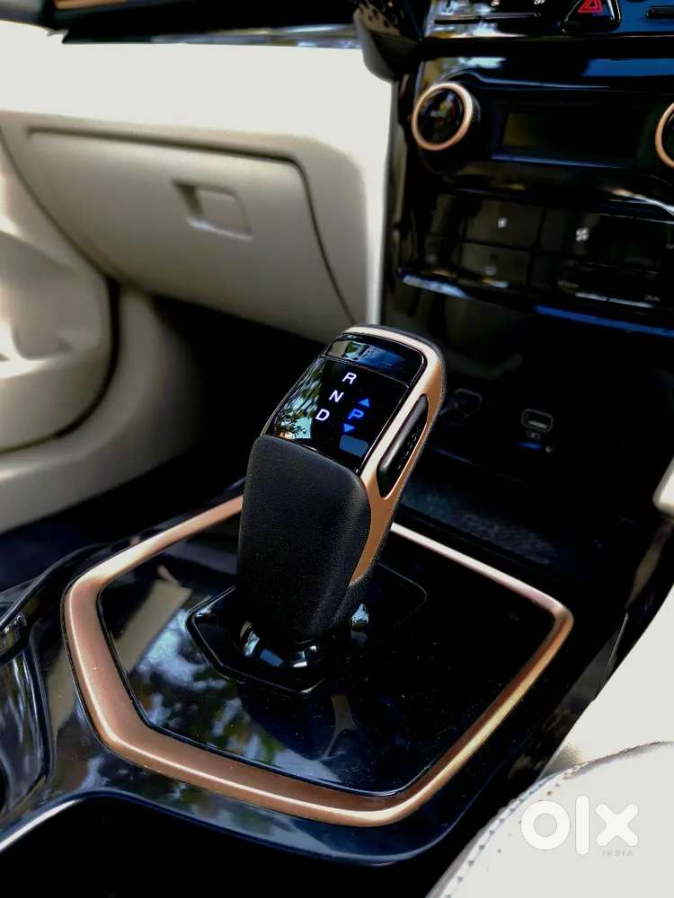 Mahindra Xuv400 Ev 2024  New Condition Range 450 Urgent Sell Book New