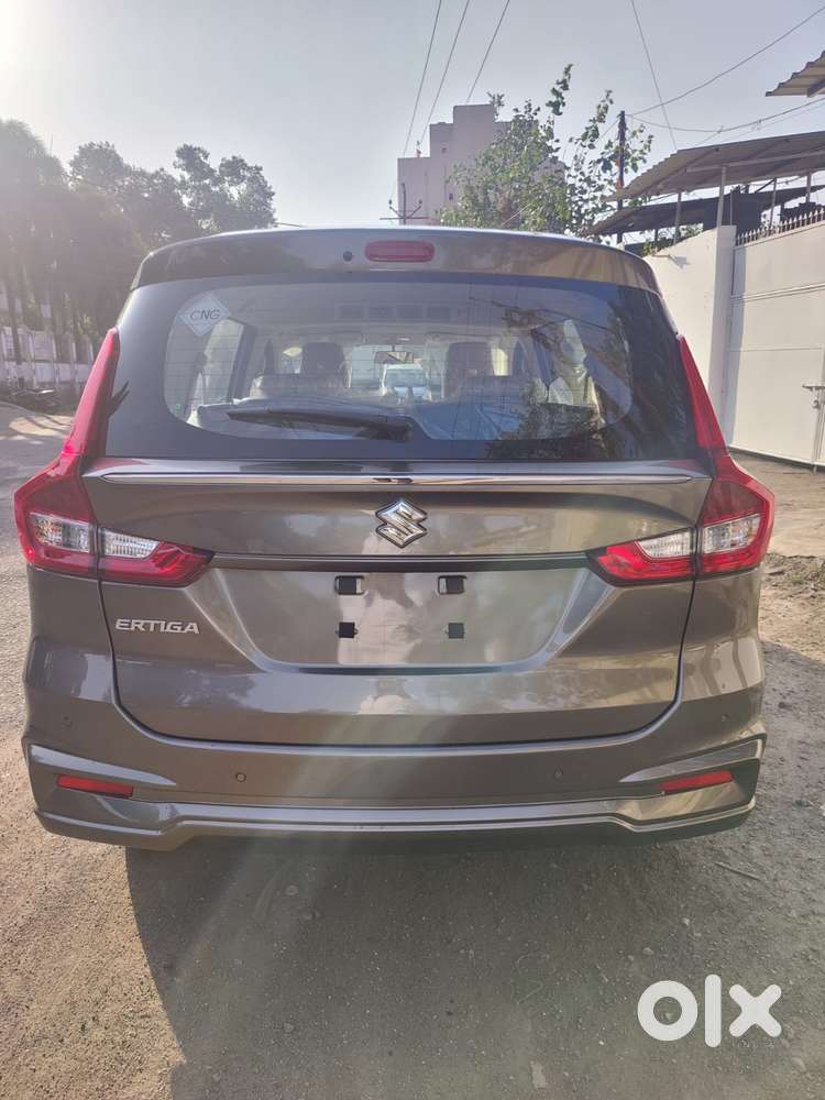 Maruti Suzuki Ertiga 1.5 Zxi, 2025, Cng & Hybrids