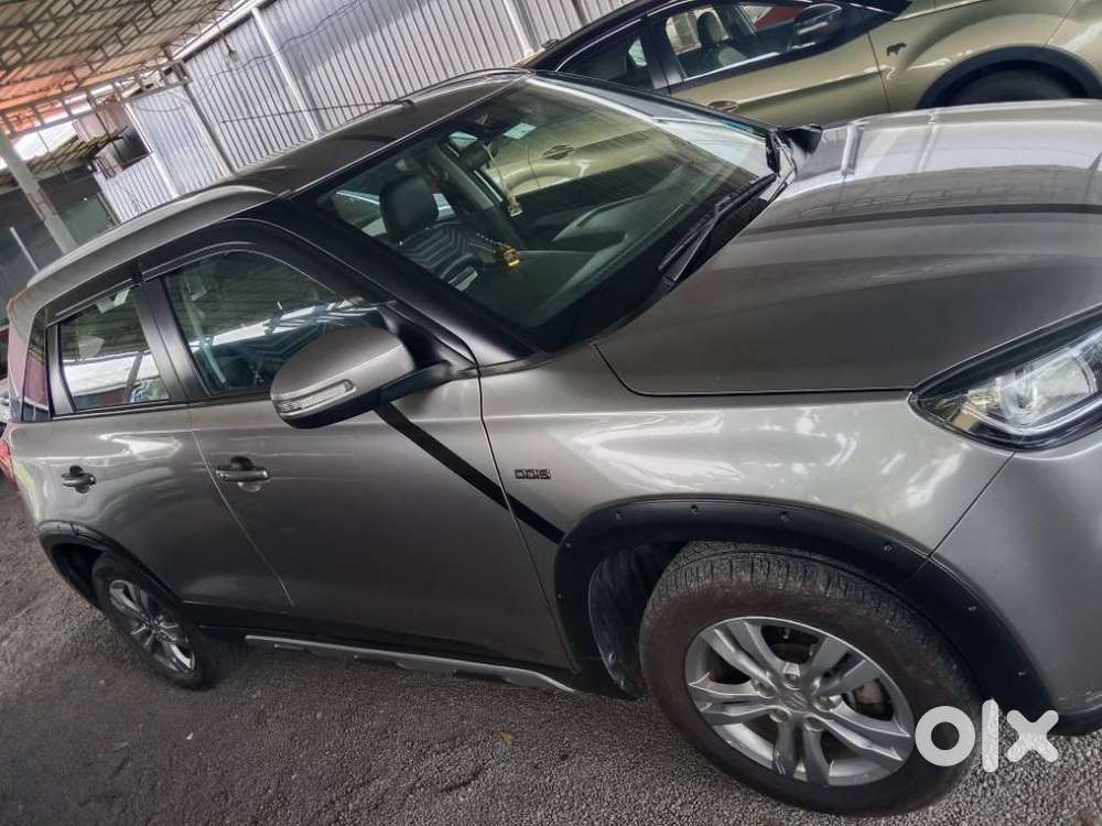 Maruti Suzuki Brezza Zdi+ Dual Tone, 2017, Diesel