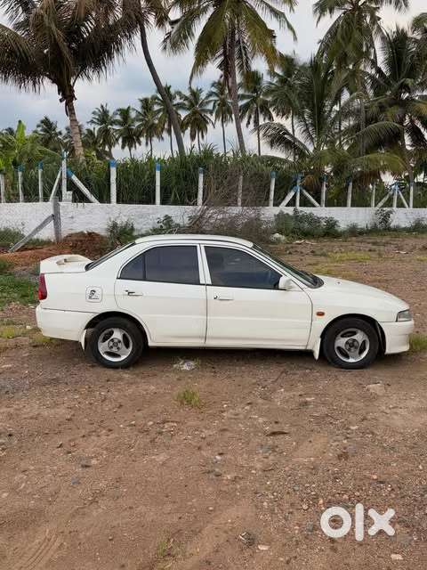 Mitsubishi Lancer Lxd2001