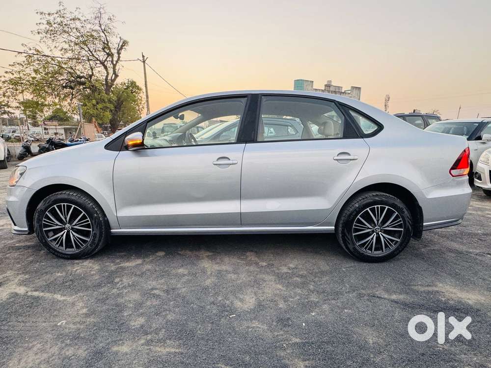 Volkswagen Vento 1.6 Highline, 2020, Petrol