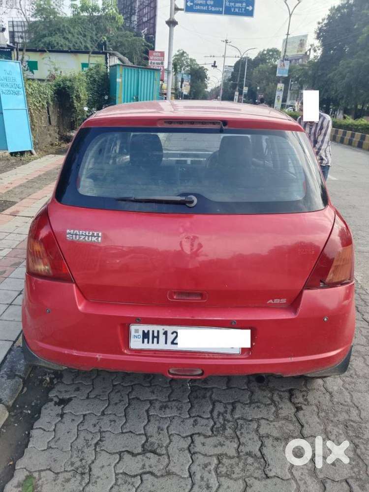 Maruti Suzuki Swift 2004-2010 1.3 Zxi, 2005, Petrol