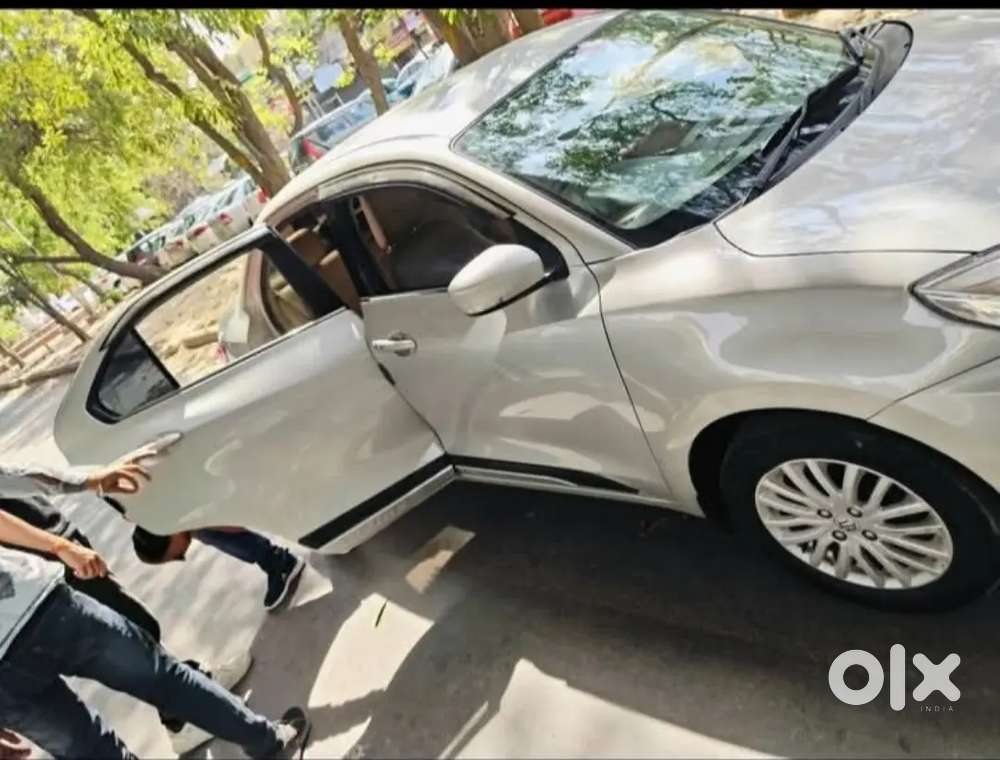 Maruti Suzuki Dzire 2017 Diesel 74000 Km Driven