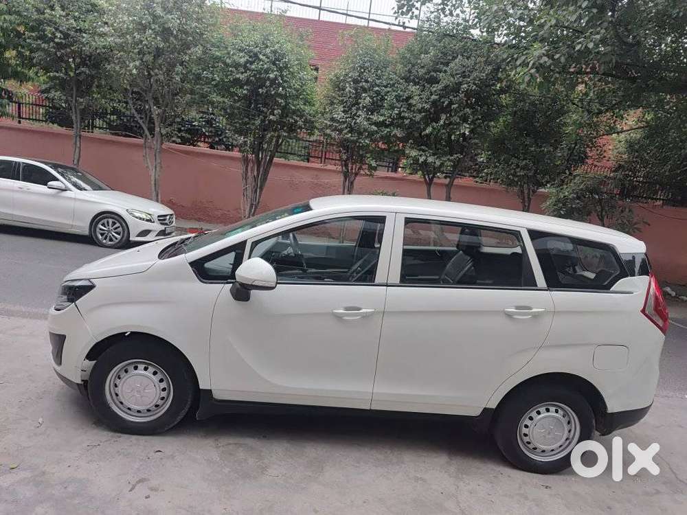 Mahindra Marazzo M2, 2021, Diesel