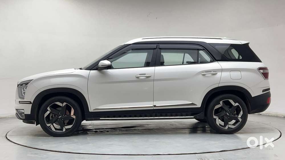 Hyundai Alcazar 2.0 Signature (o) Petrol At 6 Str, 2021, Petrol