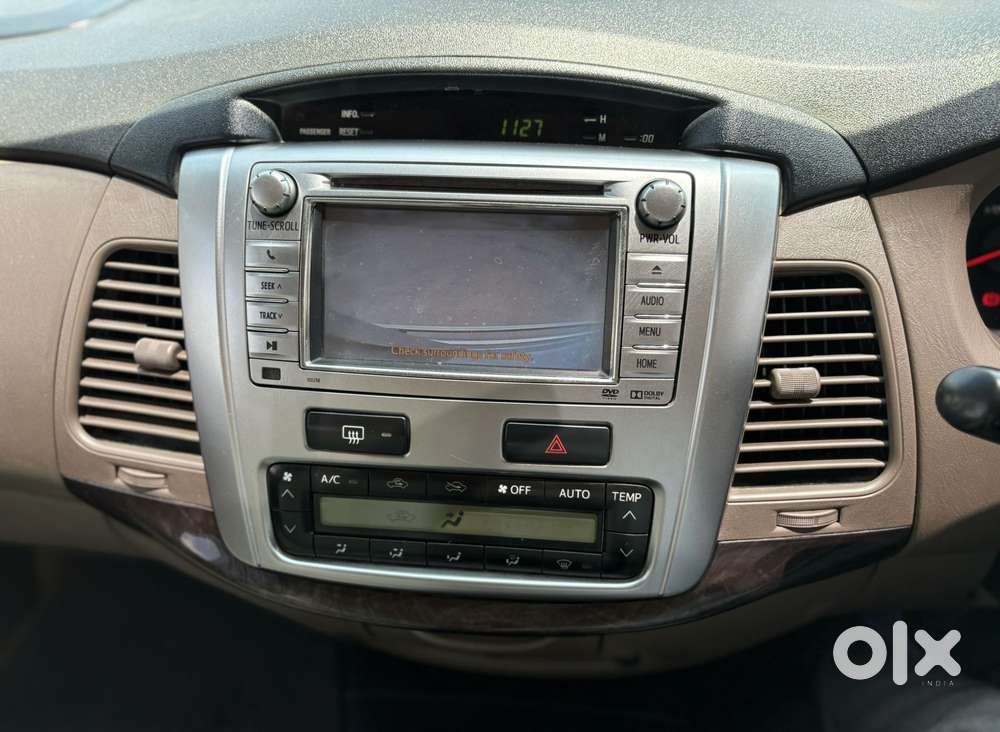 Toyota Innova 2.5 V 7 Str, 2015, Diesel