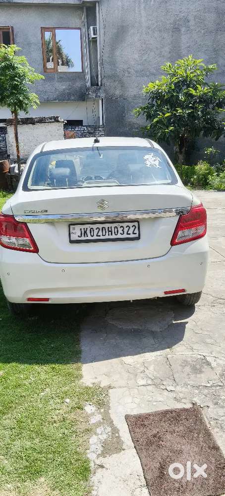 Maruti Suzuki Dzire 2023 Petrol 1348 Km Driven