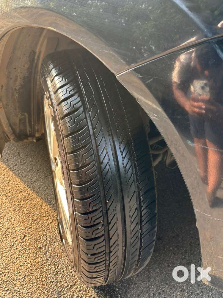 Ford Figo Petrol Titanium Manual 2014