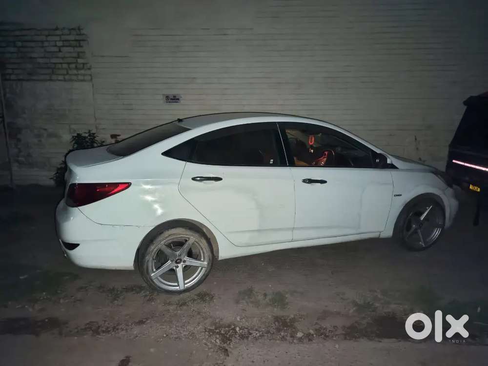 Hyundai Verna 1.6 Sx Crdi 2012 Diesel Manual