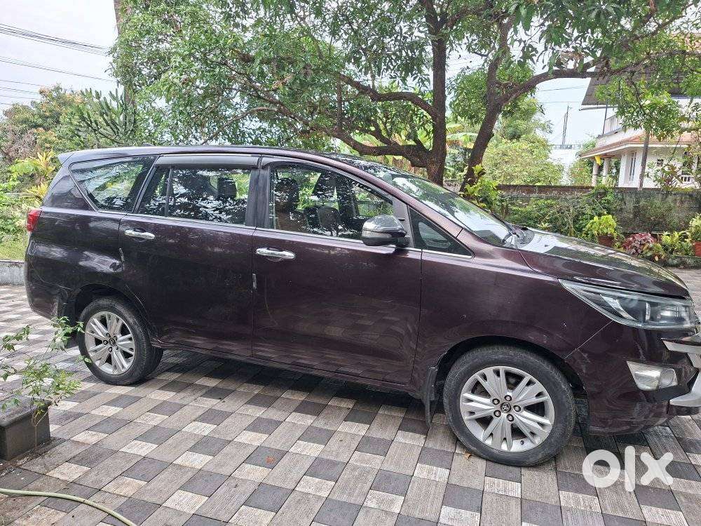 Toyota Innova Crysta 2.8 Zx At, 2016, Diesel