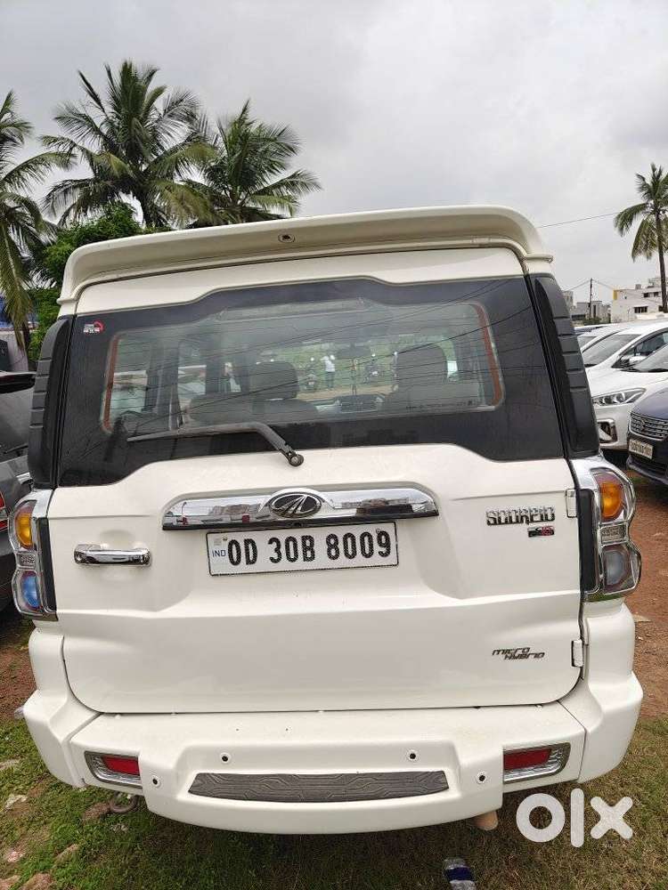 Mahindra Scorpio S10, 2017, Diesel