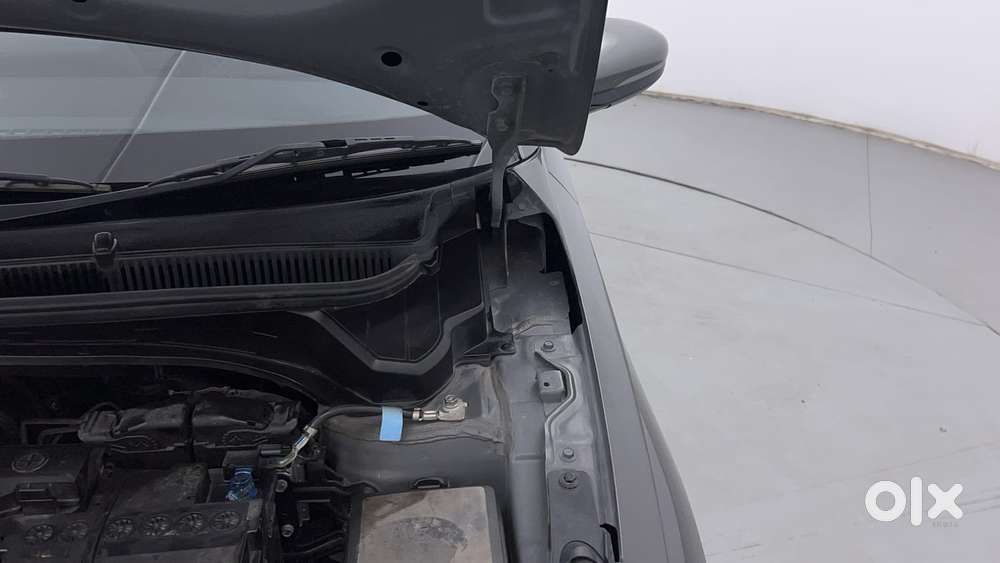 Hyundai New I20 1.2 Asta (o) Mt, 2023, Petrol