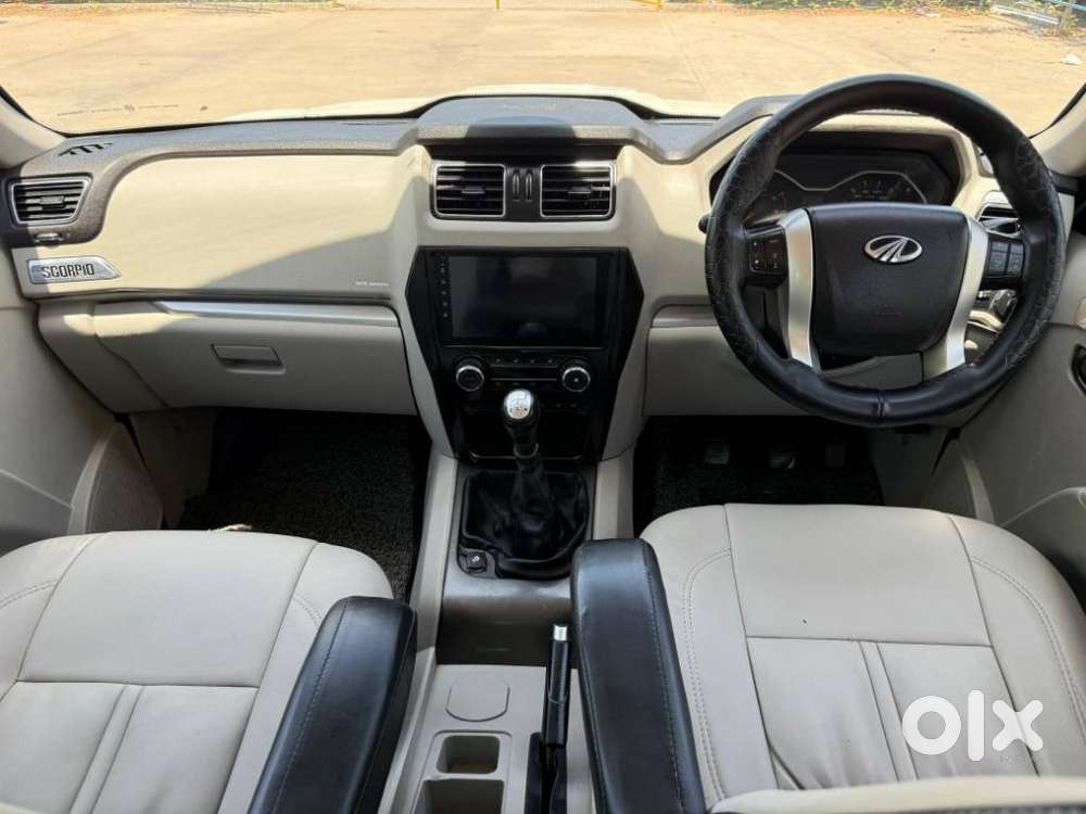 Mahindra Scorpio S10, 2015, Diesel