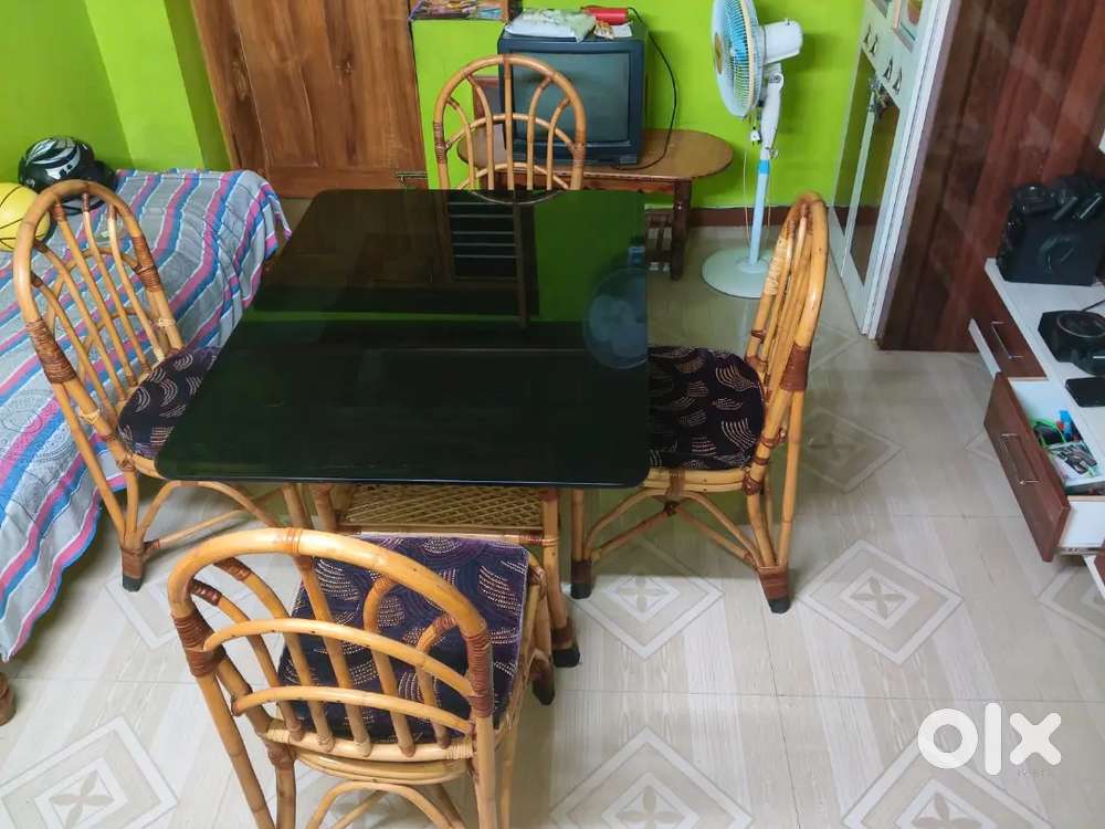 Elegant bamboo cane dining table