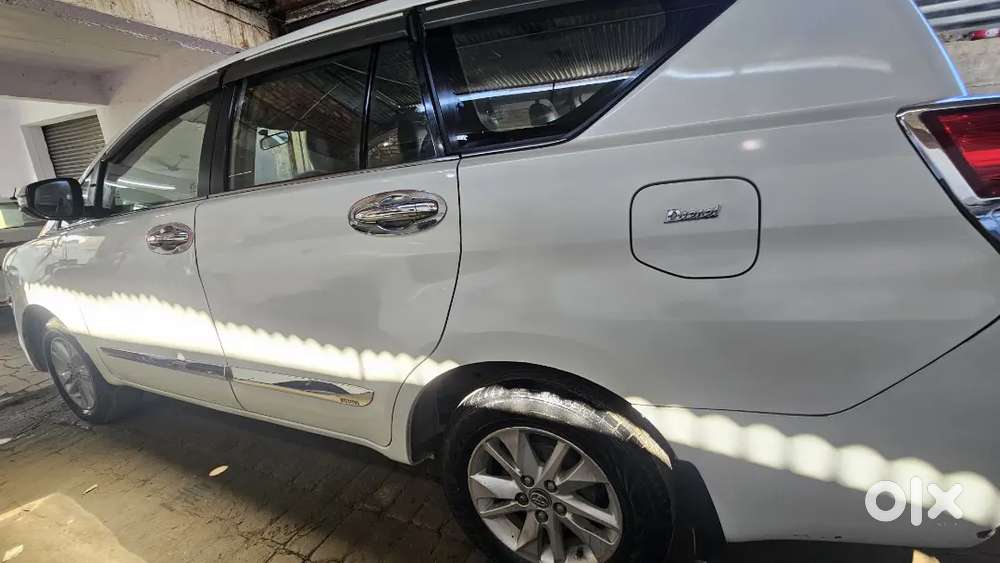 Toyota Innova Crysta 2017 Diesel Manual