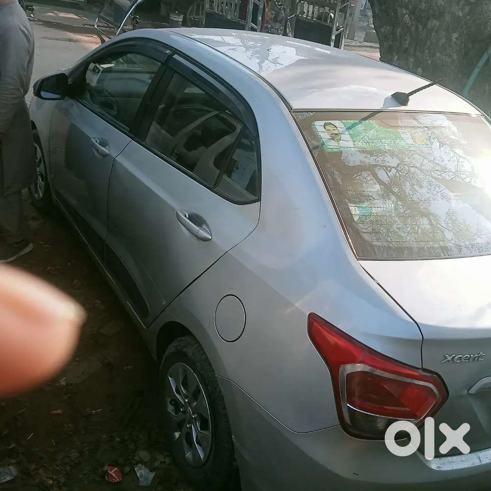 Hyundai Xcent 2016 Model Year Petrol Car