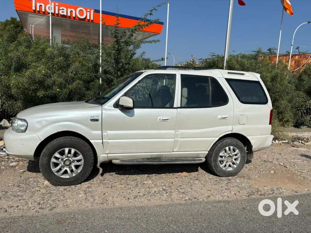Tata Safari 2011 Diesel 20000 Km Driven
