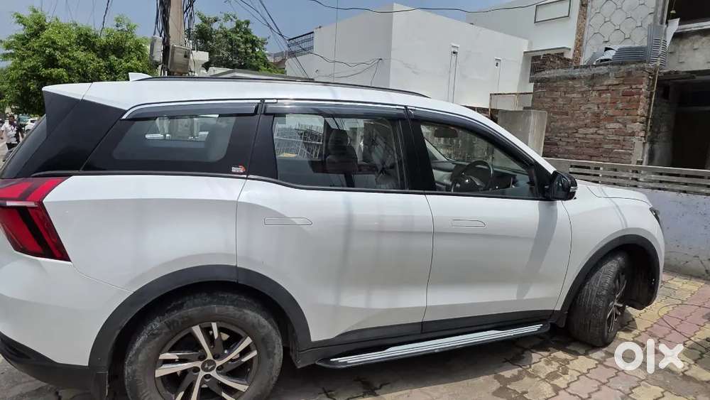 Mahindra Xuv700 2022 Petrol