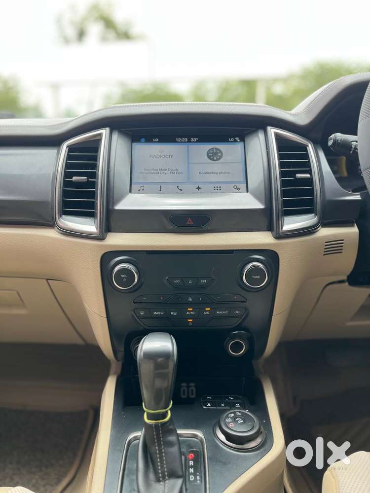 Ford Endeavour 3.2 Titanium At 4x4, 2017, Diesel