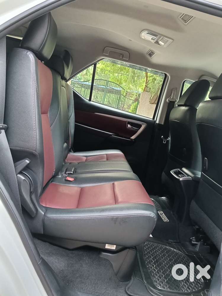 Toyota Fortuner Legender 2023 Diesel Well Maintained