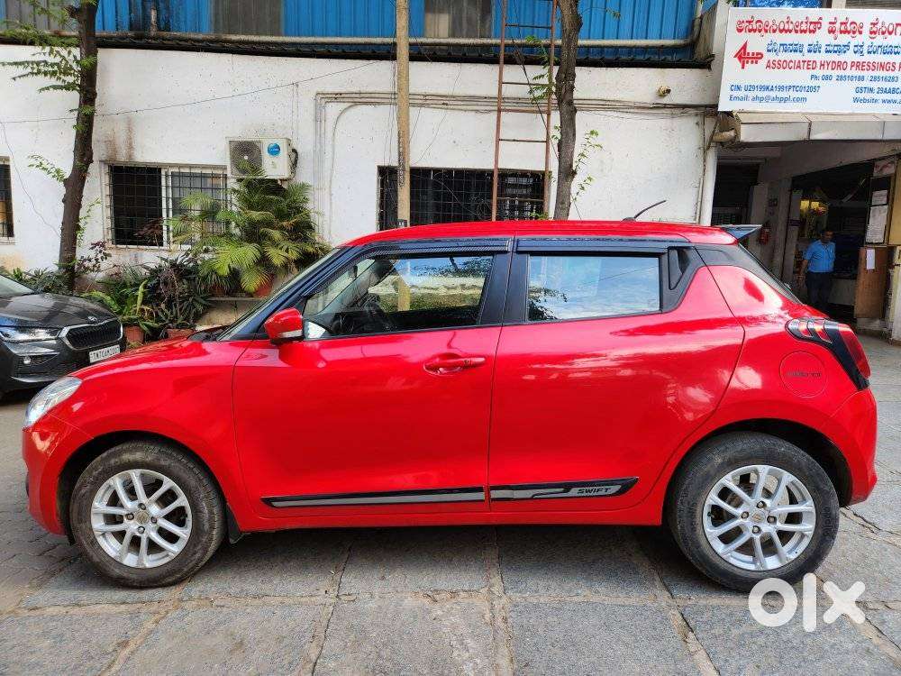 Maruti Suzuki Swift 2018 Zxi Plus, 2019, Petrol