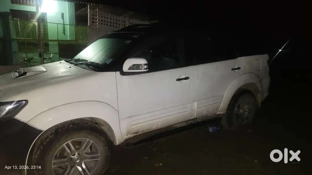 Toyota Fortuner 2015 Diesel 120000 Km Driven