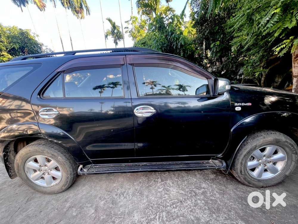 Fortuner Type 1 4x4  Model